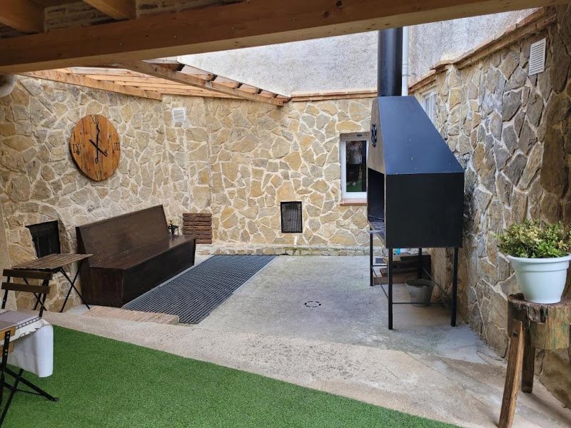 Casa rural categoría superior L' Amparo- 3 espigas- 15 personas - ()