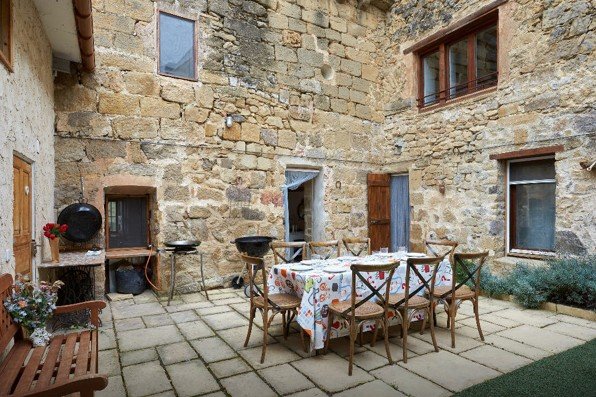 Casa Rural en Urederra de Estella : Babesenea Navarra - ()