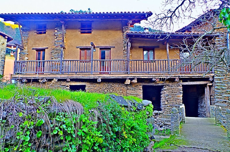 Casa Rural Los Balcones Del Río - ()