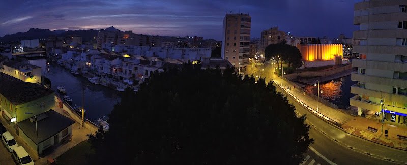 Hostal mengual - ()