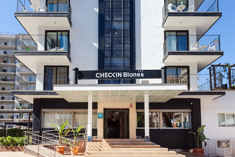 Hotel Blanes - ()