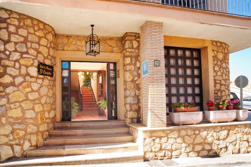Hotel el Castellar - ()