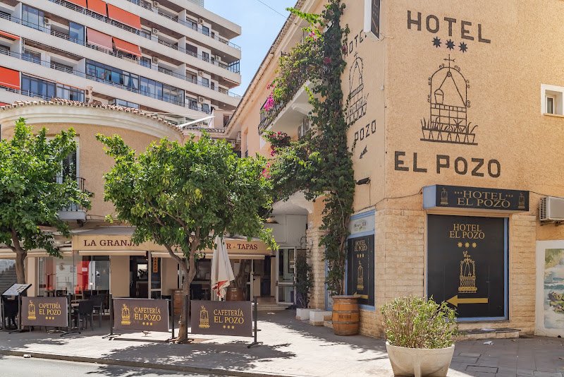 Hotel El Pozo - ()