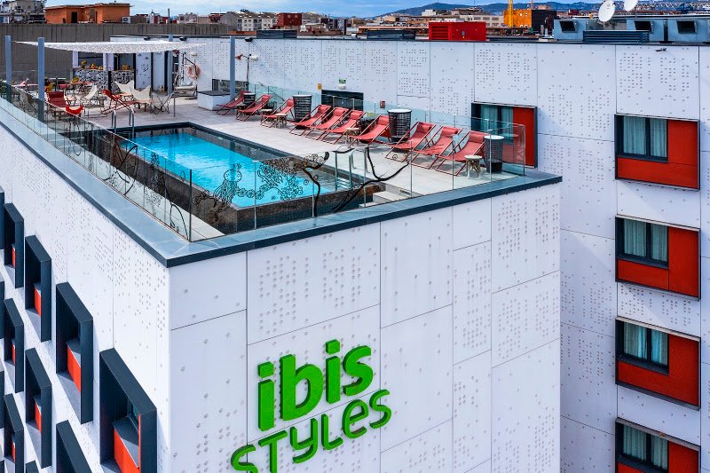 Hotel ibis Styles Barcelona City Bogatell - ()