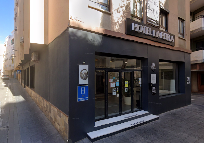 Hotel la Perla - ()