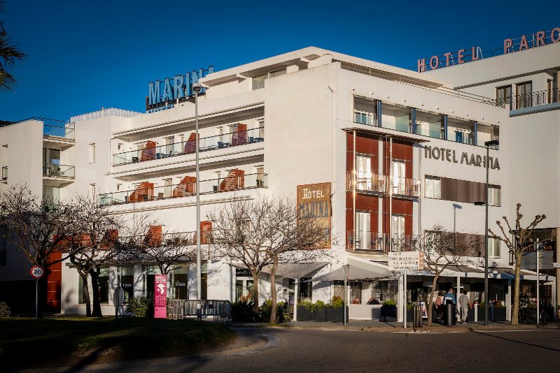 Hotel Marina - ()
