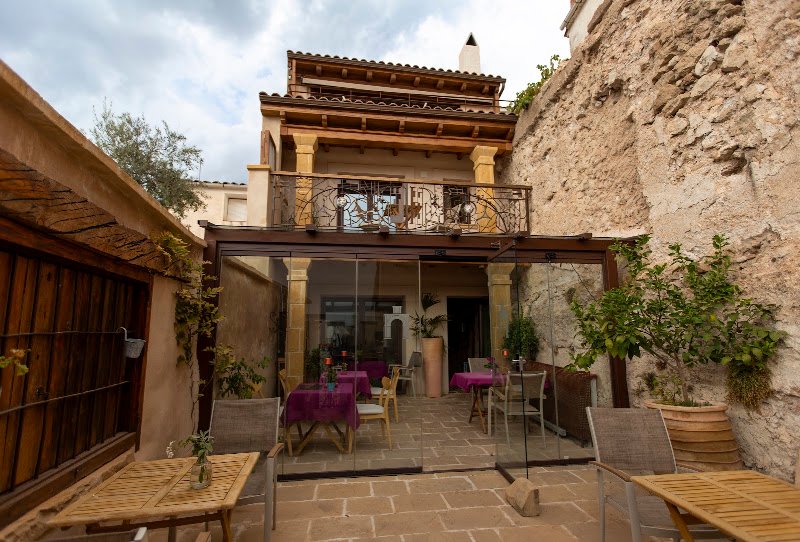 Hotel Poeta Jorge Manrique - ()