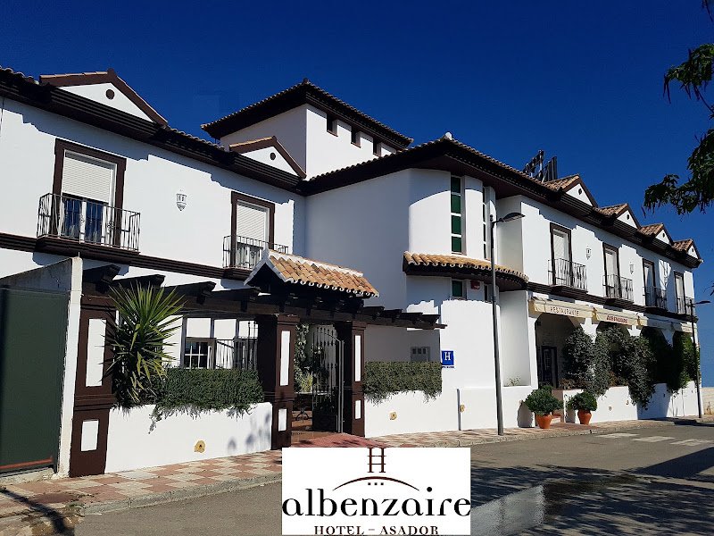 Hotel Restaurante Albenzaire - ()
