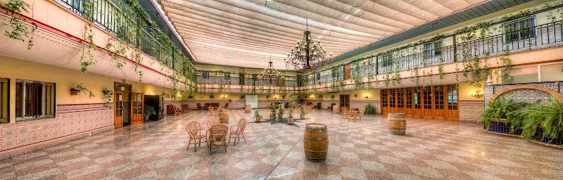 Hotel Sandra - ()