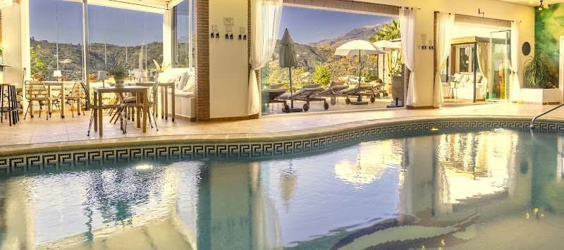 Malaga Hills, Adults Only boutique, wellness & hiking Eco-Hotel - ()
