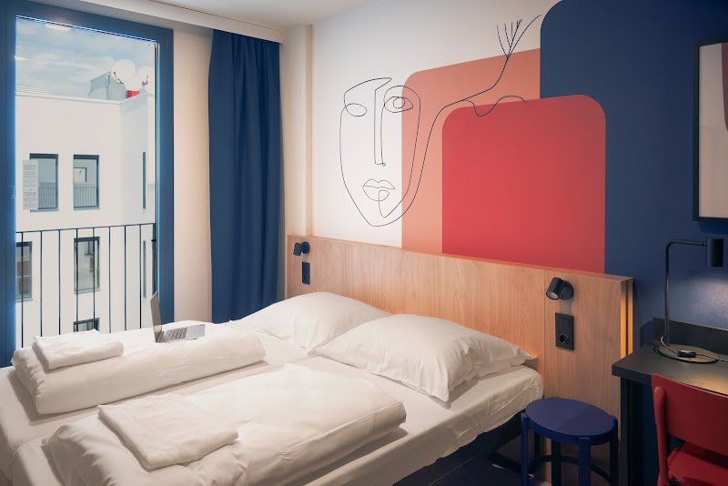 MEININGER Hotel Barcelona Fira Gran Via - ()