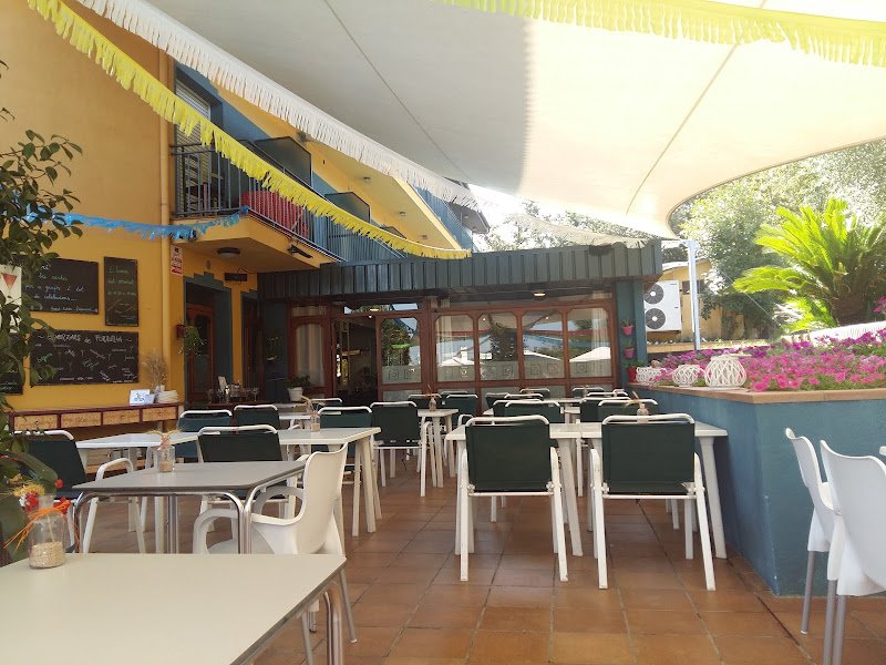 Restaurant - Hostal Esteba - ()