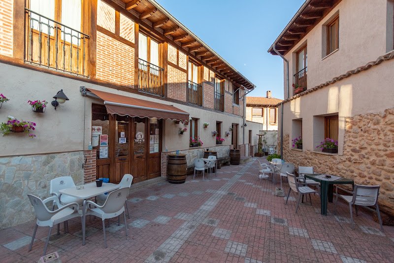Restaurante Fuente del val - Casa Rural - ()