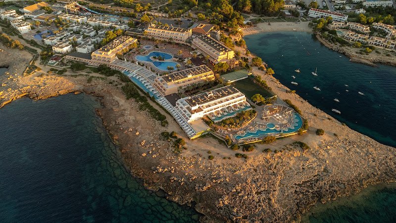 Sirenis Seaview Country Club - ()